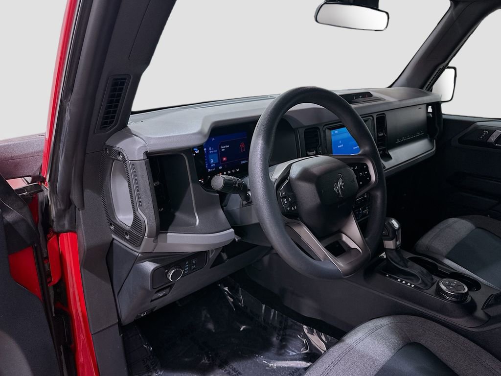 Used 2022 Ford Bronco 4-Door AWD/4WD image 9