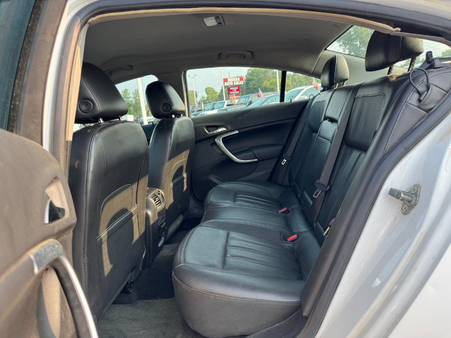 Used 2013 Buick Regal Premium FWD image 16
