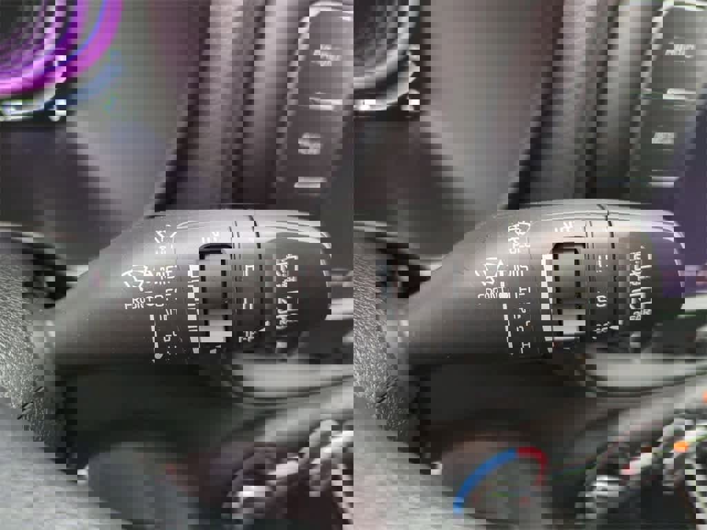 Used 2023 Kia Soul LX w/ Option Group 015 image 17