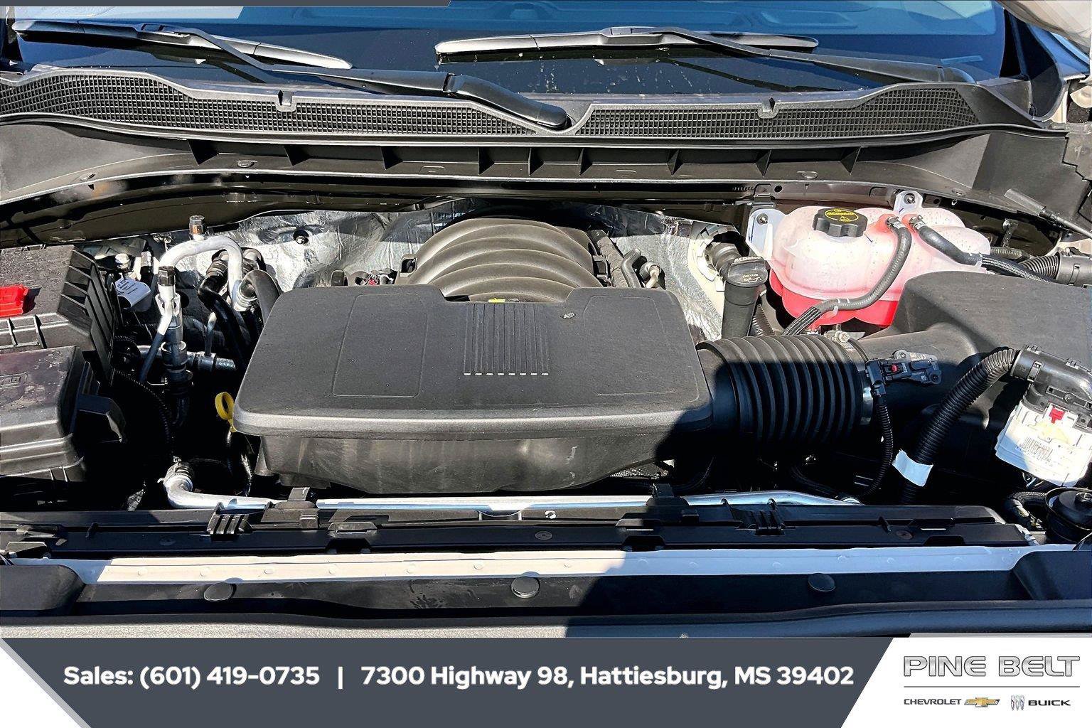 New 2026 Chevrolet Silverado 1500 Custom Trail Boss w/ LPO, Dark Essentials Package AWD/4WD image 9