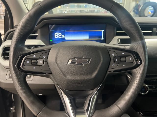 New 2027 Chevrolet Bolt LT w/ Comfort Package FWD image 12