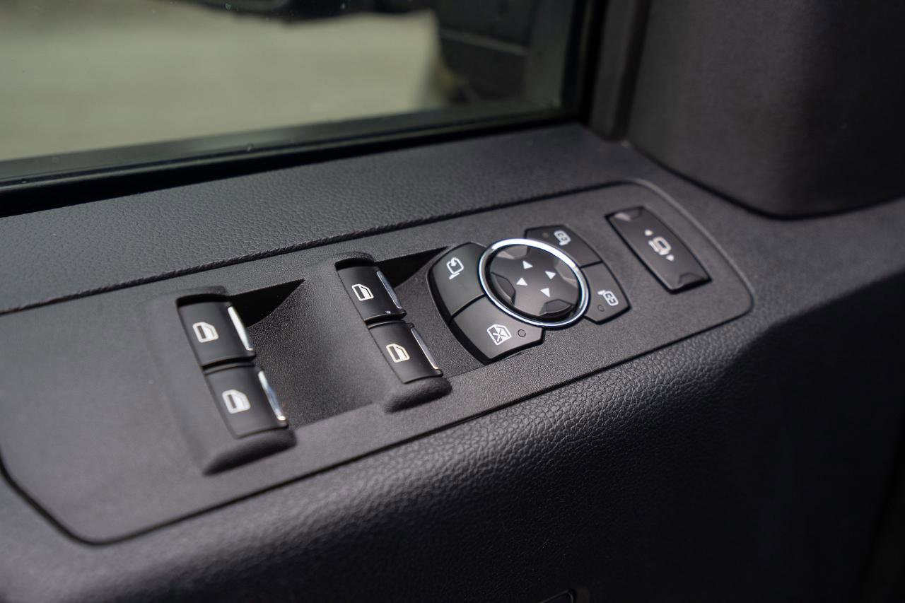 Used 2017 Ford F250 Lariat w/ Lariat Value Package image 16