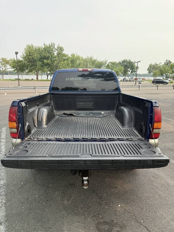 Used 2001 Chevrolet Silverado 1500 LS w/ Off-Road Chassis Pkg AWD/4WD image 7
