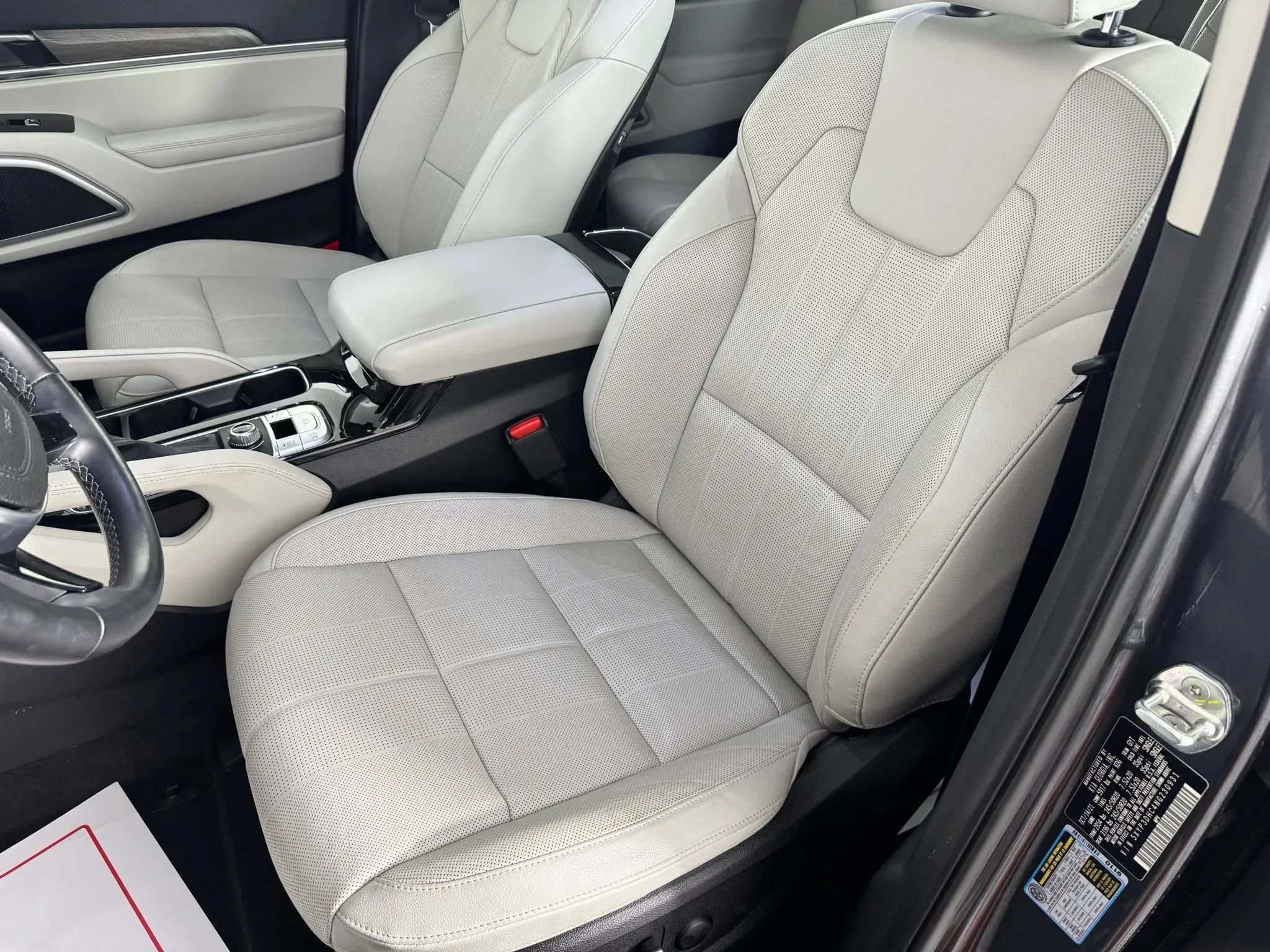 Used 2022 Kia Telluride EX w/ EX Premium Package AWD/4WD image 35