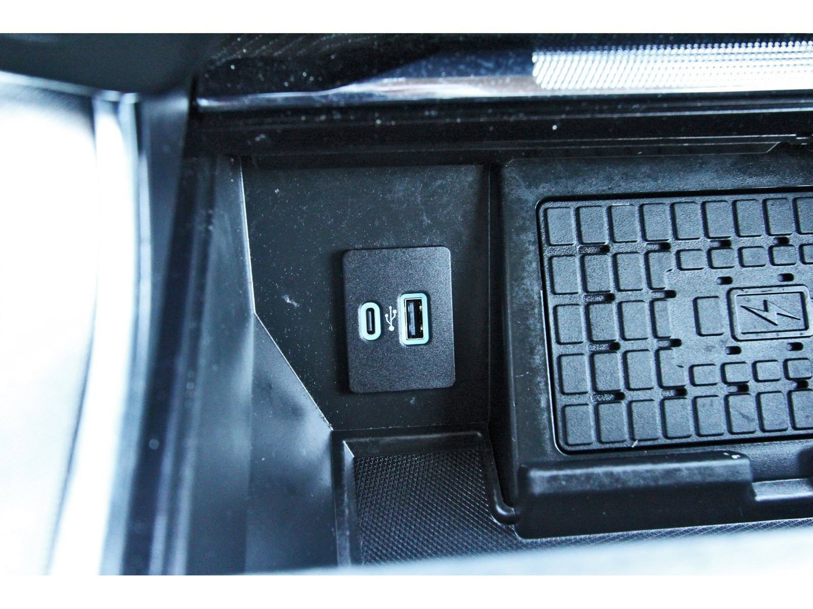 Used 2023 Ford F150 Platinum w/ Equipment Group 701A High image 31