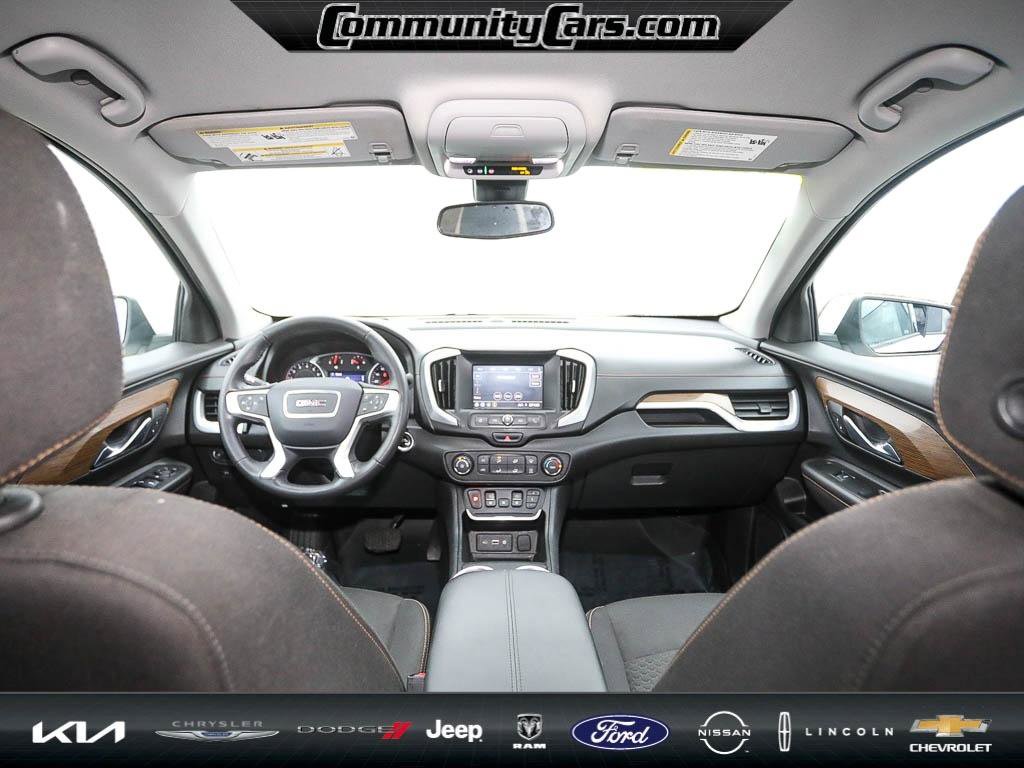 Used 2020 GMC Terrain SLE image 23