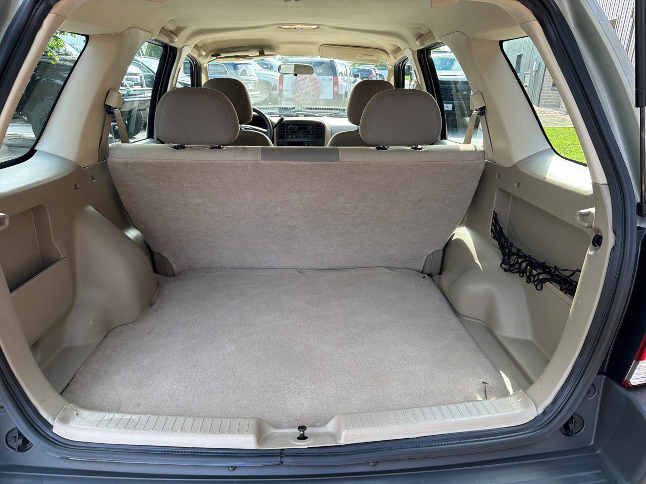 Used 2004 Ford Escape XLS FWD image 21