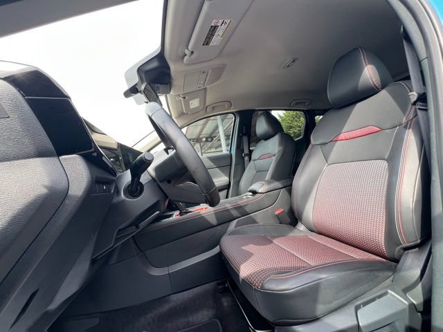 Used 2025 Nissan Kicks SR AWD/4WD image 18