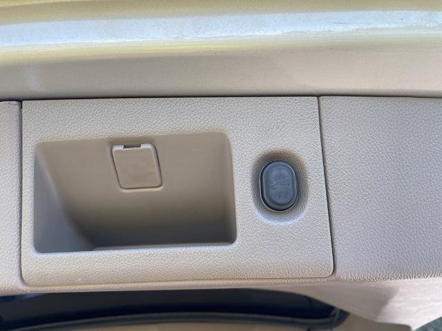 Used 2017 Chevrolet Tahoe LT w/ Luxury Package image 57