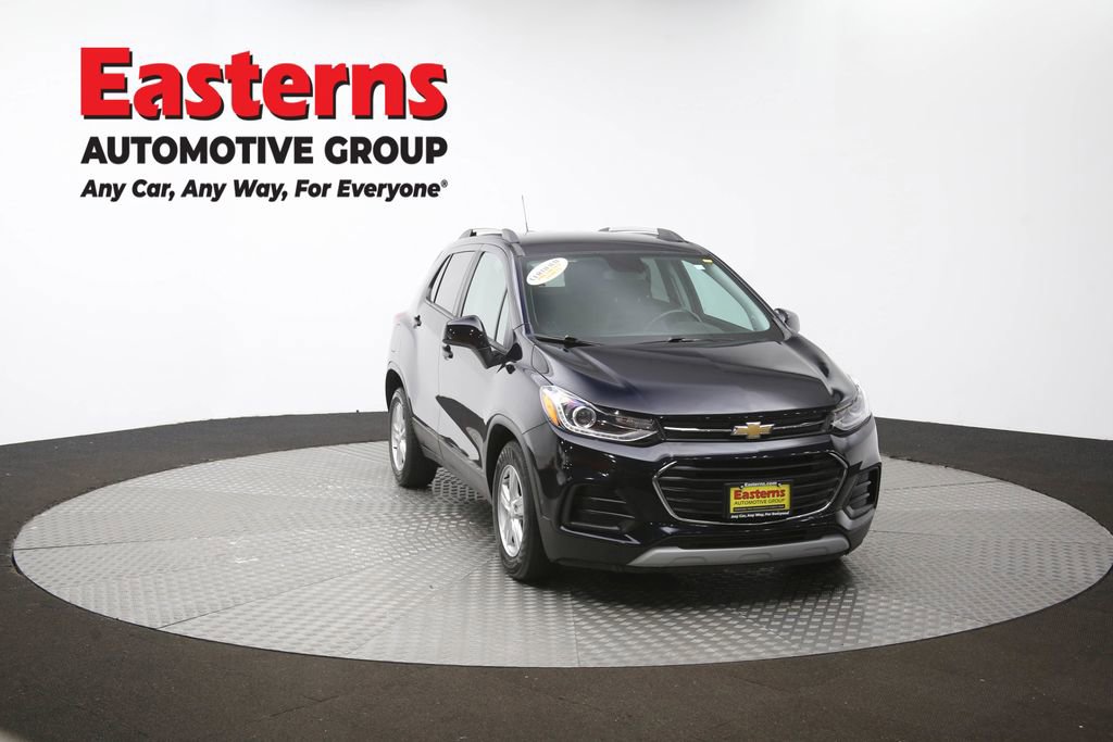 Used 2021 Chevrolet Trax LT w/ Driver Confidence Package image 49