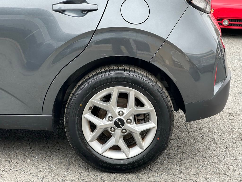 Used 2023 Kia Soul LX w/ LX Technology Package image 36