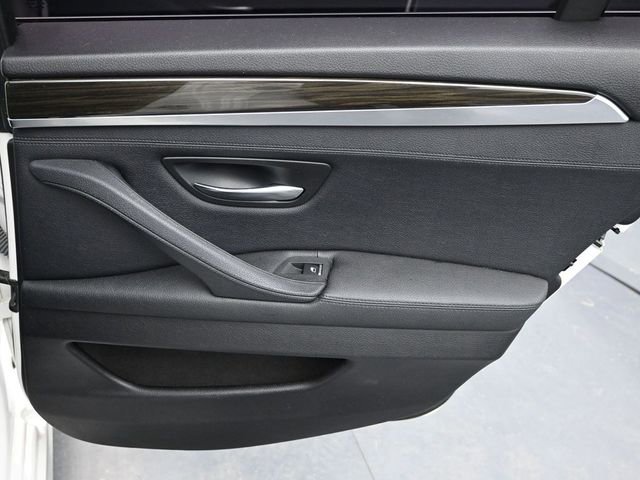 Used 2013 BMW 528i Sedan image 21