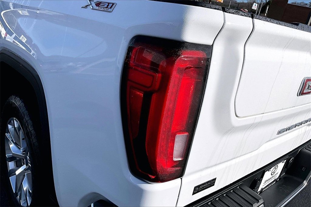Used 2019 GMC Sierra 1500 SLT w/ SLT Premium Plus Package image 31
