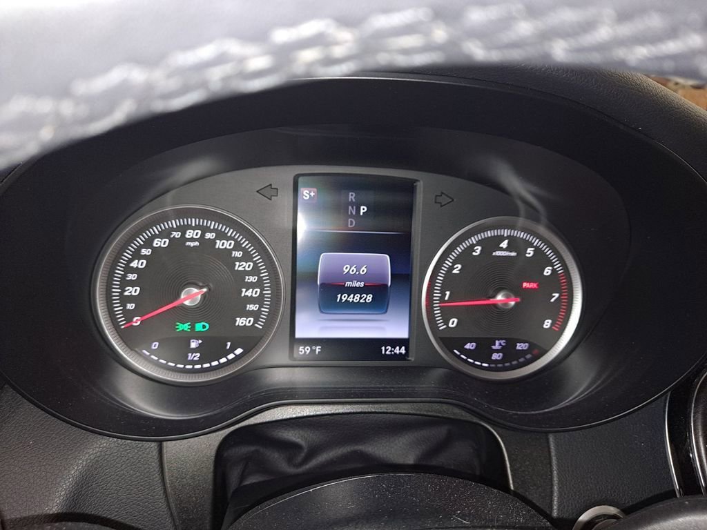 Used 2017 Mercedes-Benz GLC 300 4MATIC Coupe image 15