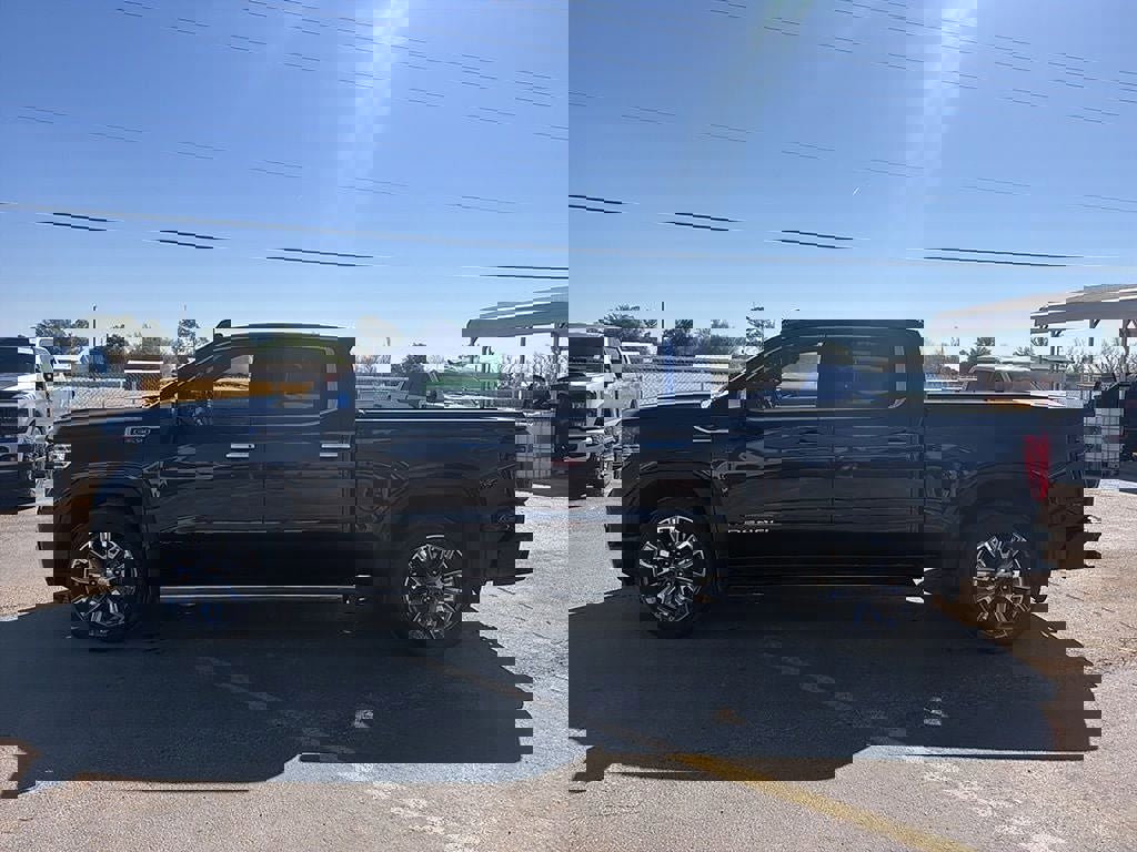 Used 2024 GMC Sierra 1500 Denali image 4