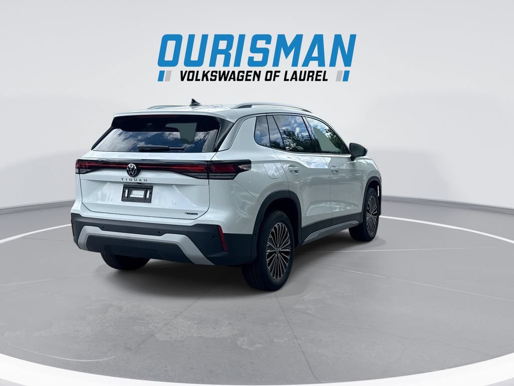 New 2026 Volkswagen Tiguan S AWD/4WD image 8