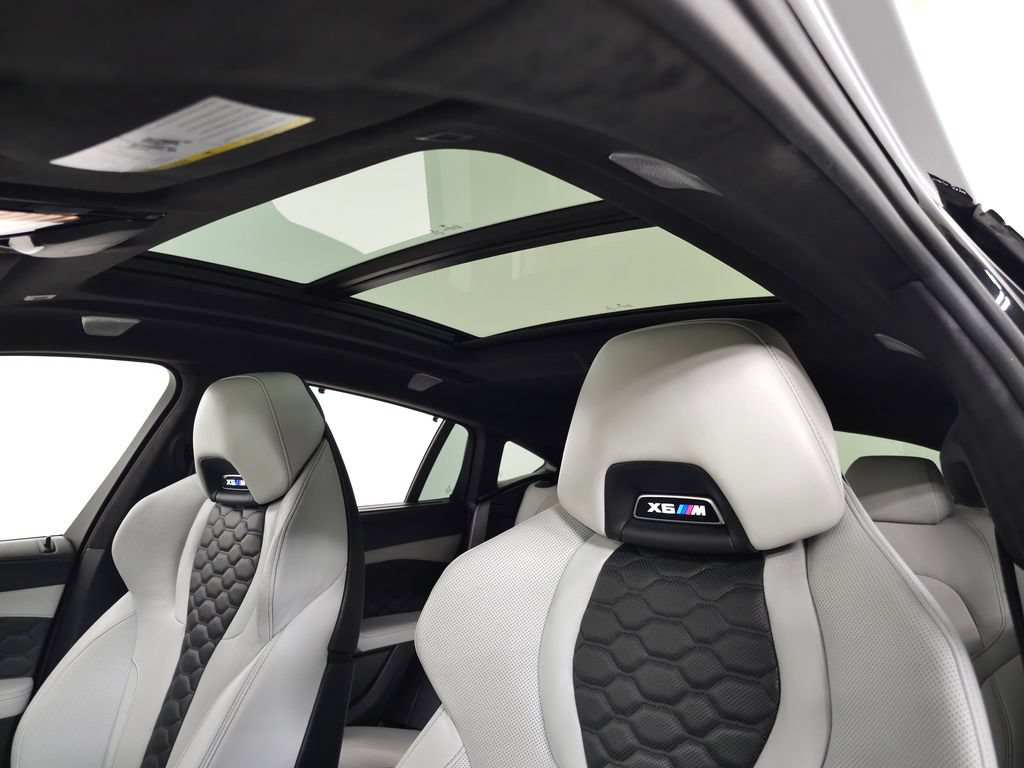 Used 2021 BMW X6 M w/ Competition Package AWD/4WD image 17