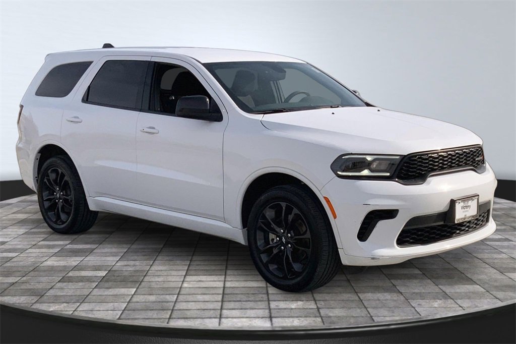 Used 2025 Dodge Durango GT image 3