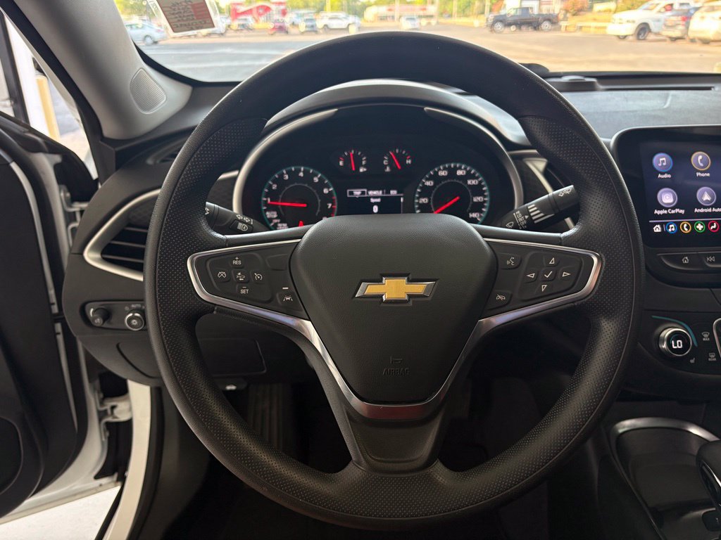 Certified 2024 Chevrolet Malibu LT FWD image 3