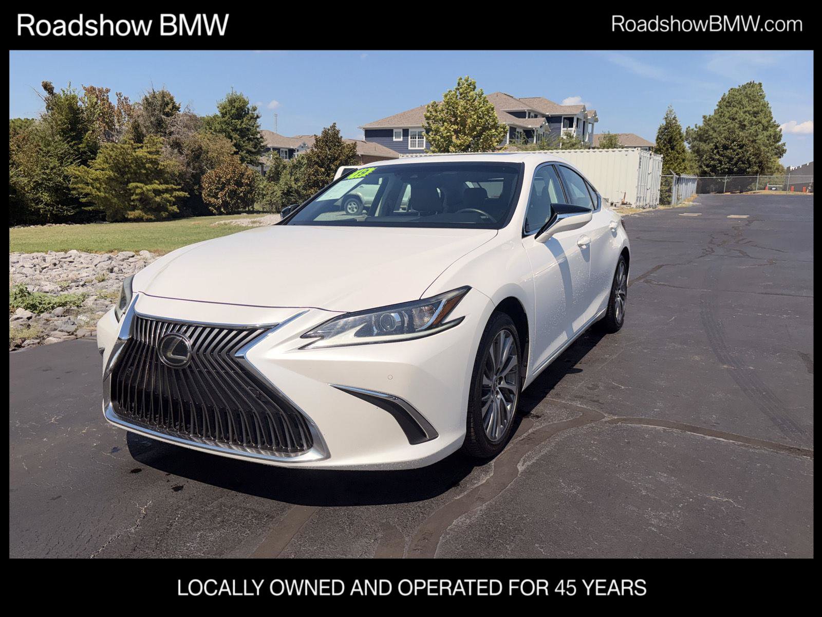 Used 2019 Lexus ES 350 w/ Accessory Package FWD image 1