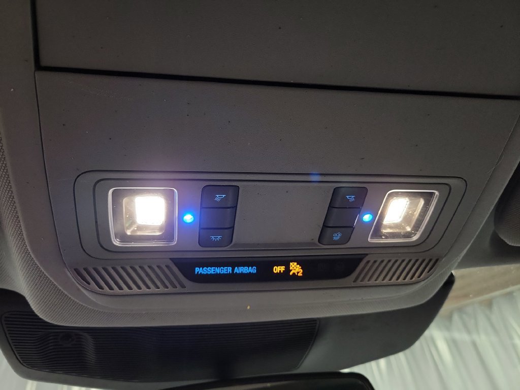 Used 2022 Ford Explorer XLT w/ Equipment Group 202A AWD/4WD image 21