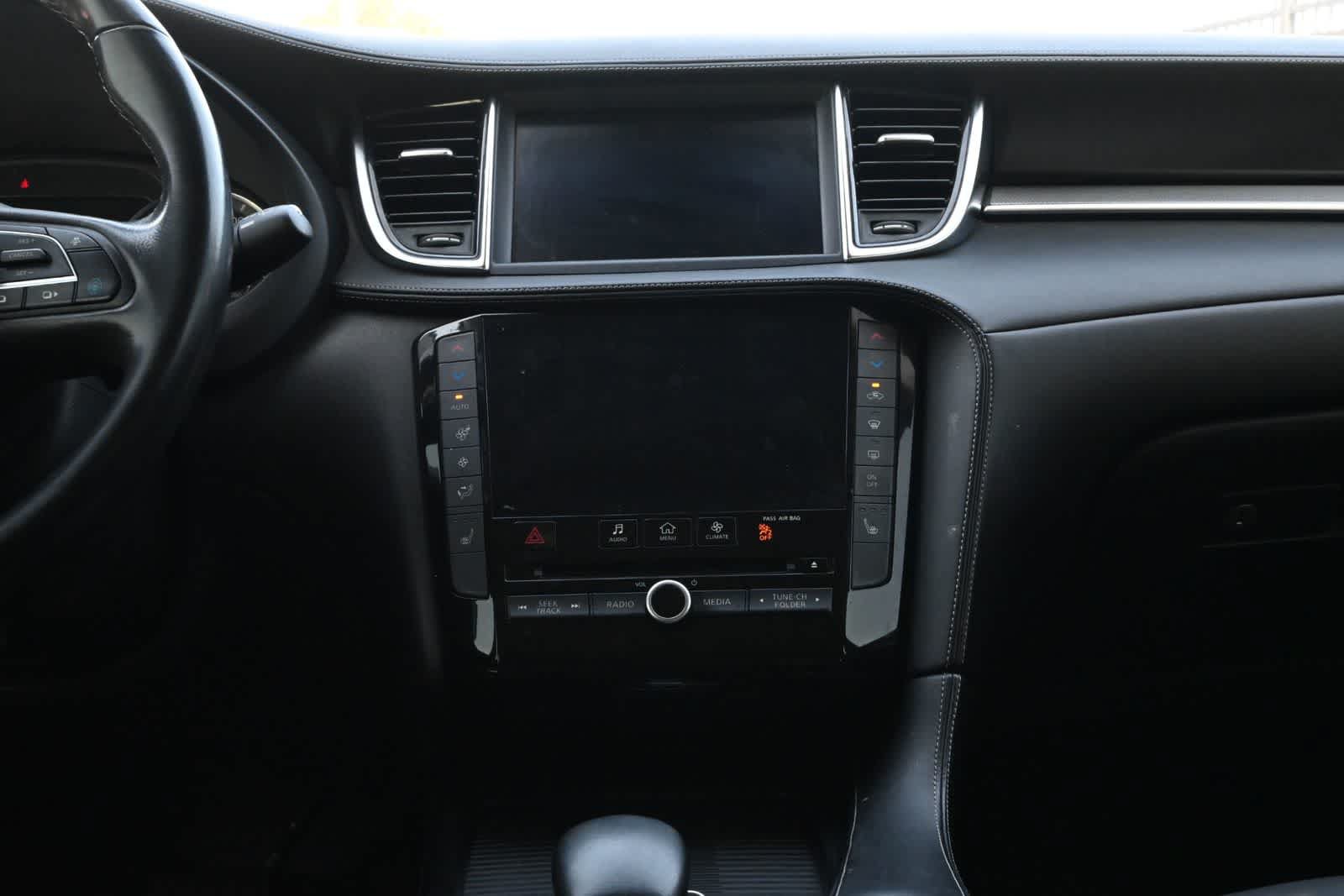 Used 2021 INFINITI QX50 Luxe AWD/4WD image 13