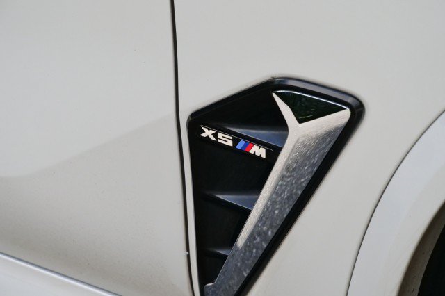 Used 2020 BMW X5 M w/ Executive Package AWD/4WD image 8