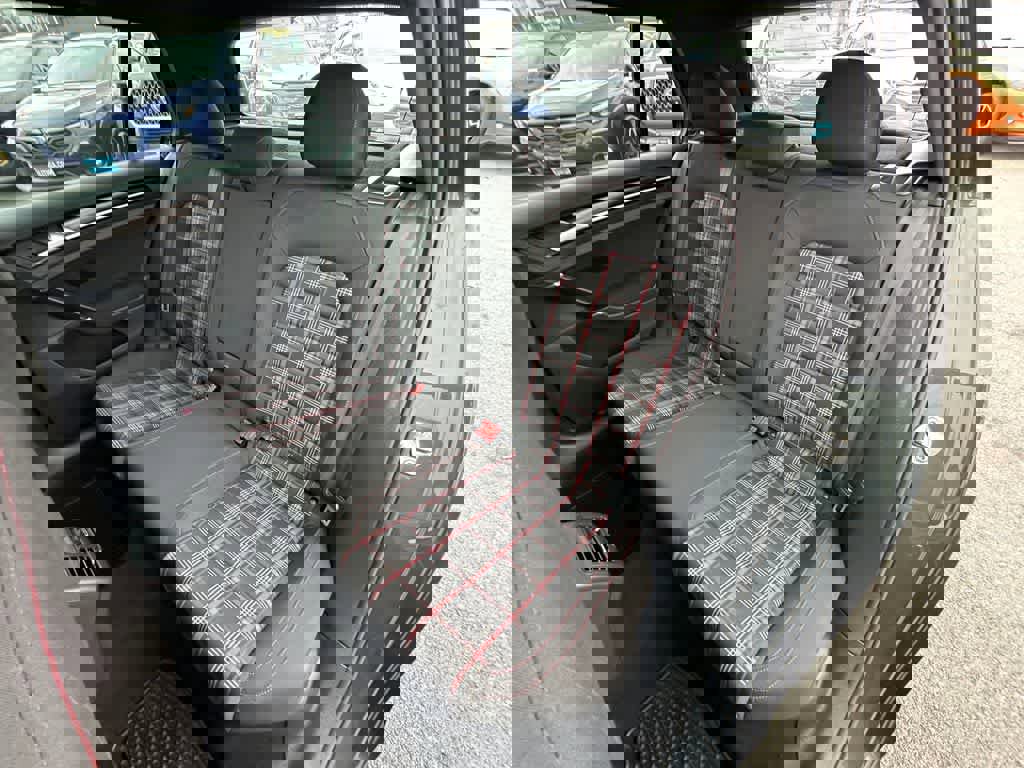 Used 2017 Volkswagen GTI S image 13