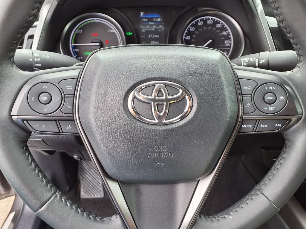 Used 2023 Toyota Camry SE w/ Audio Upgrade Package FWD image 10