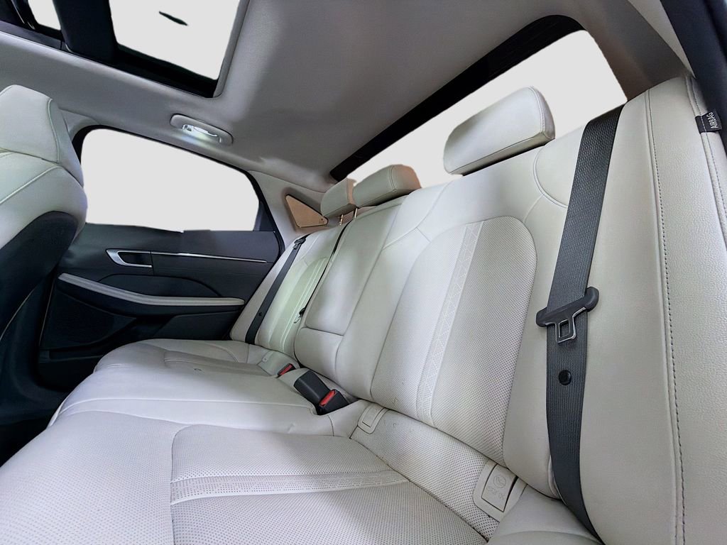 Used 2022 Hyundai Sonata Limited image 24