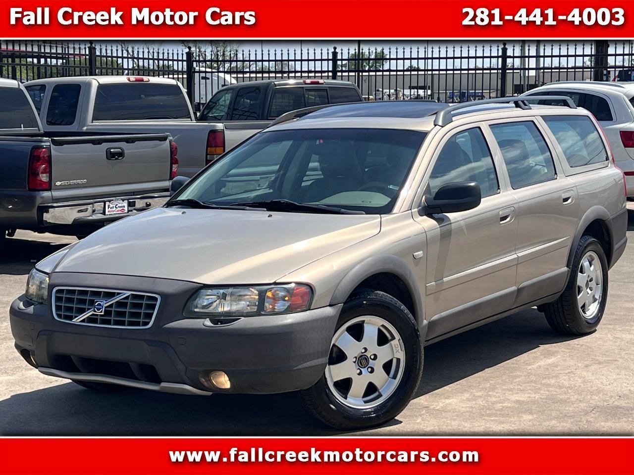 Used 2002 Volvo V70 Cross Country AWD/4WD image 1