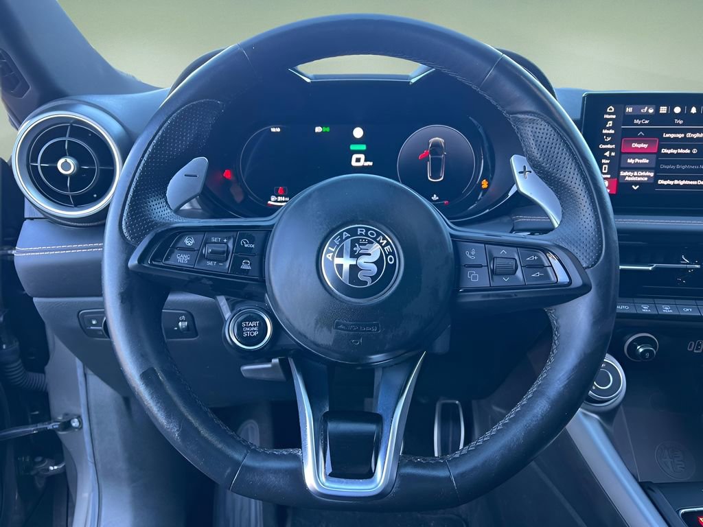 Used 2024 Alfa Romeo Tonale Ti w/ Active Assist Package image 13