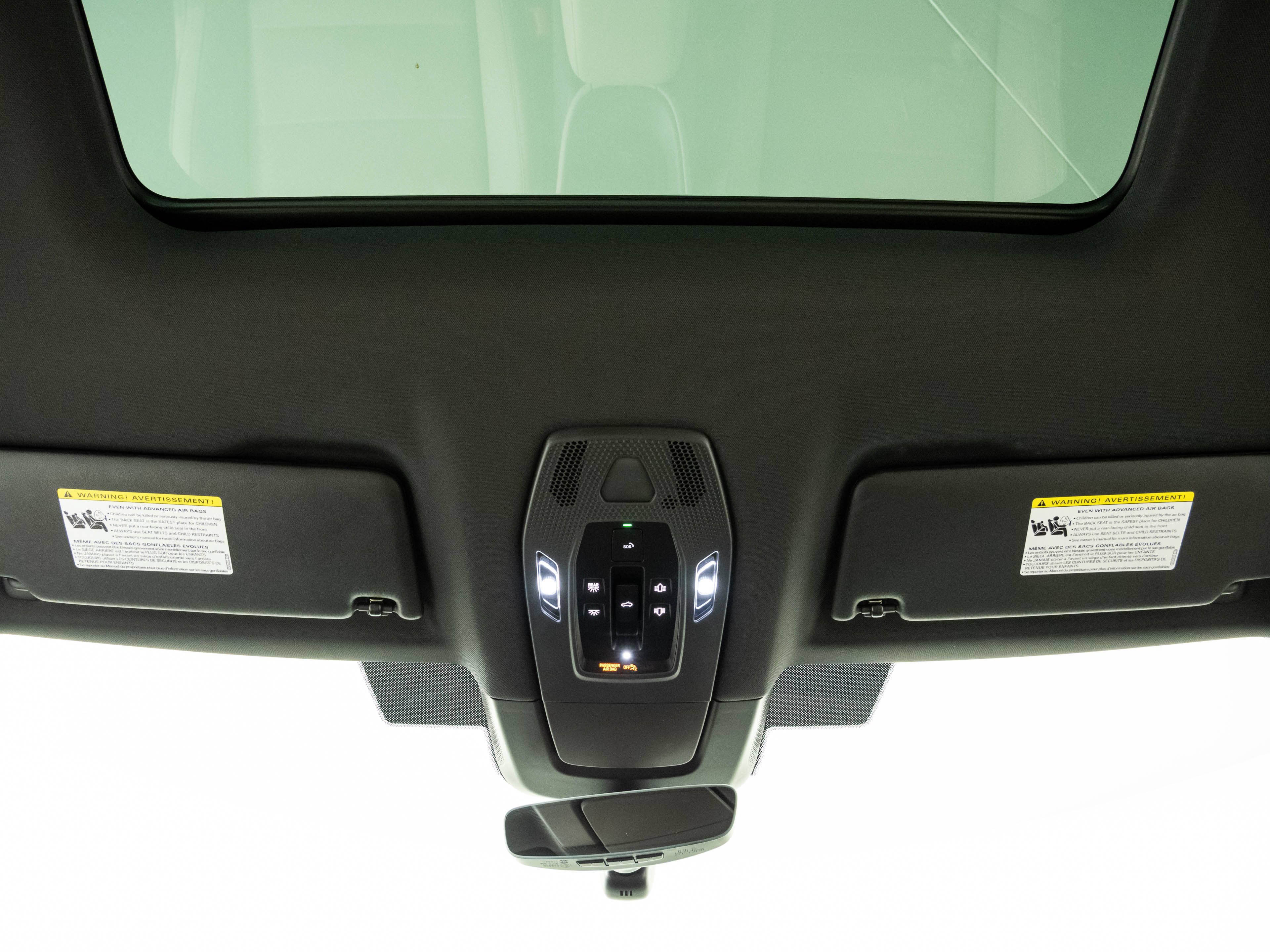 Used 2025 Porsche Macan Electric RWD image 20