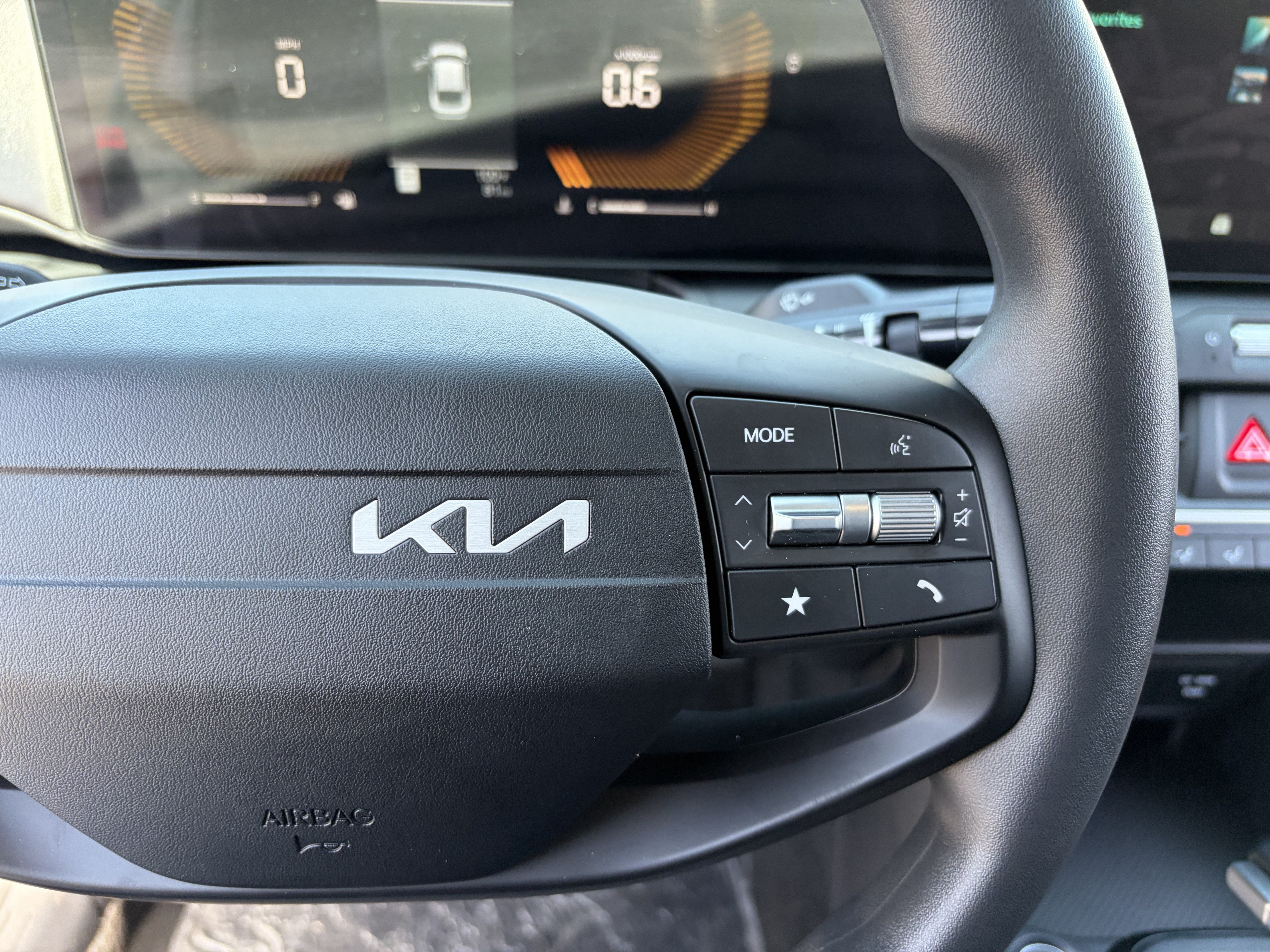 New 2026 Kia K4 FWD image 23