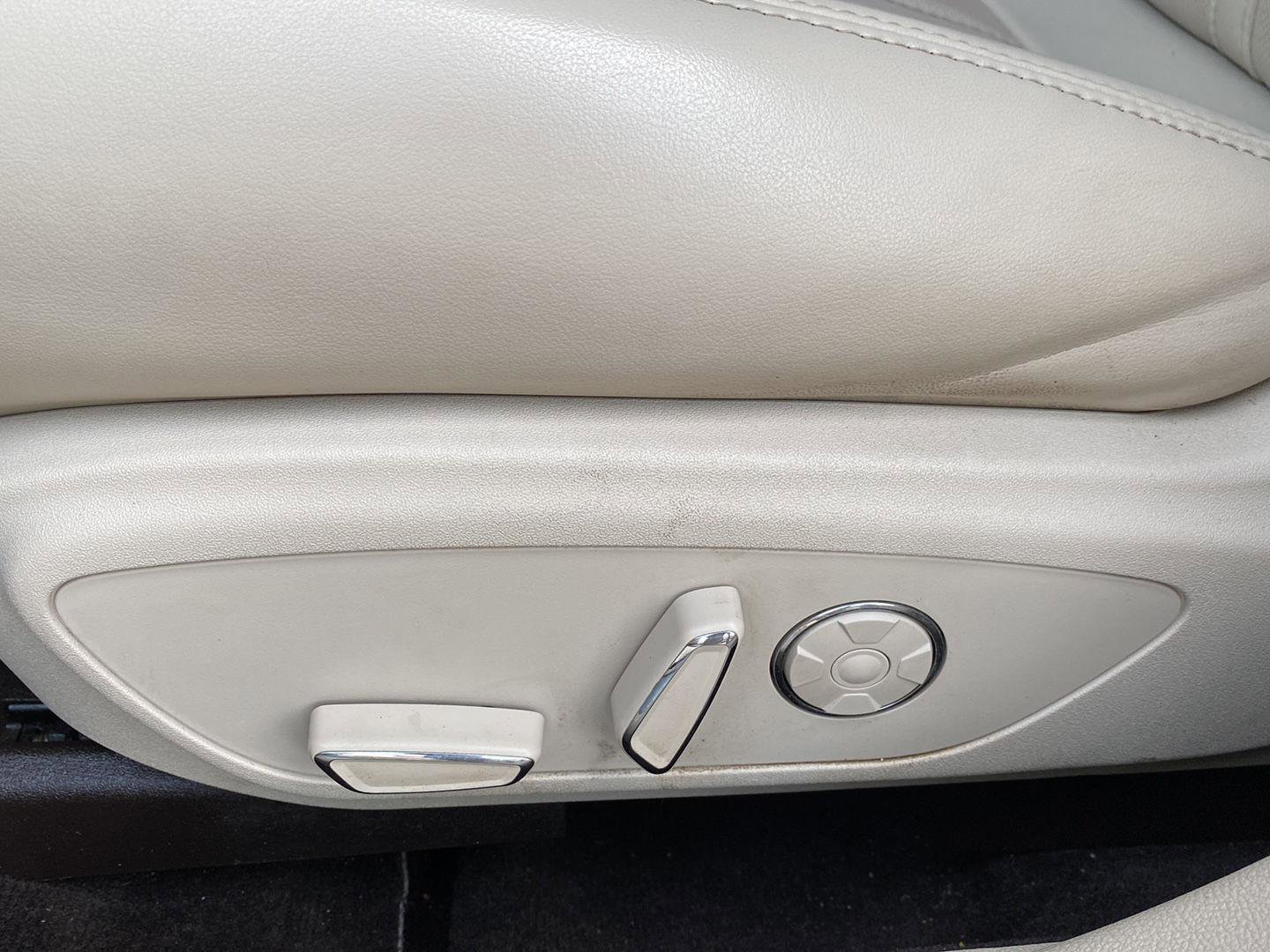 Used 2019 Lincoln MKZ Reserve w/ Luxury Package image 18