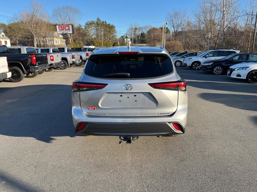 Used 2022 Toyota Highlander Limited image 3