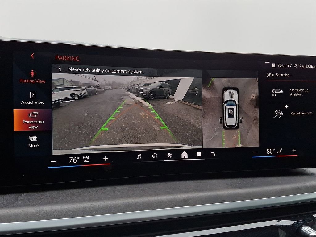 Used 2025 BMW X5 xDrive50e w/ Climate Comfort Package image 20