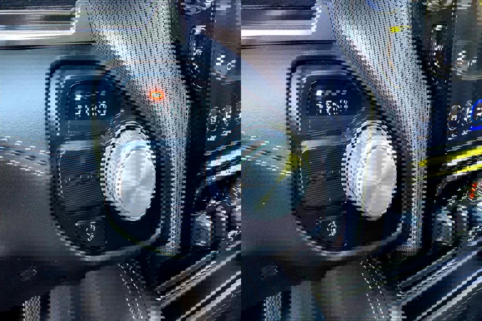 Used 2020 RAM 1500 Limited image 33