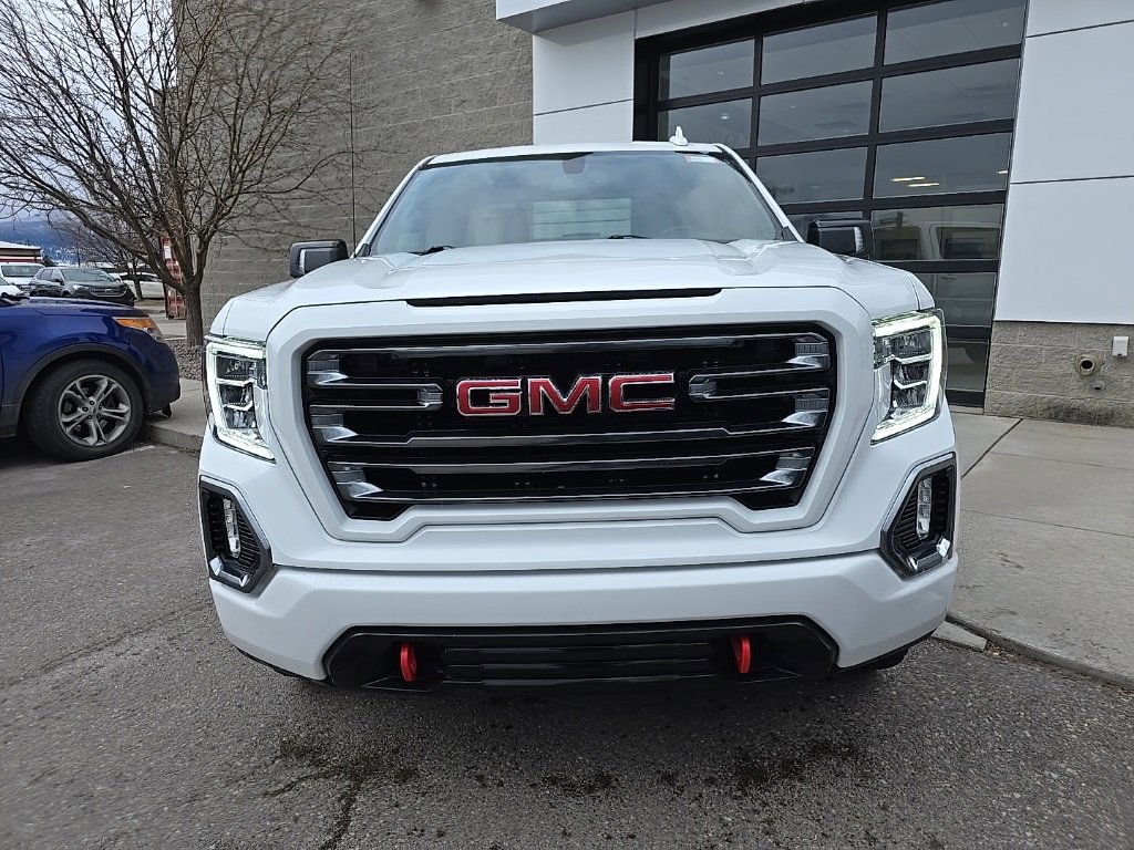 Used 2022 GMC Sierra 1500 AT4 image 2