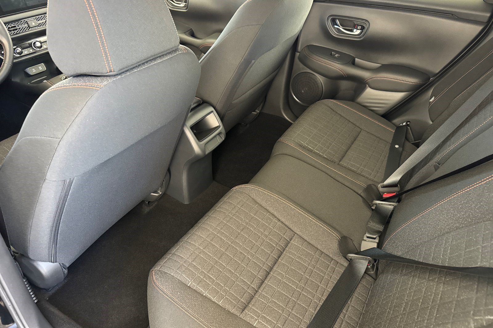Certified 2026 Honda HR-V Sport image 24