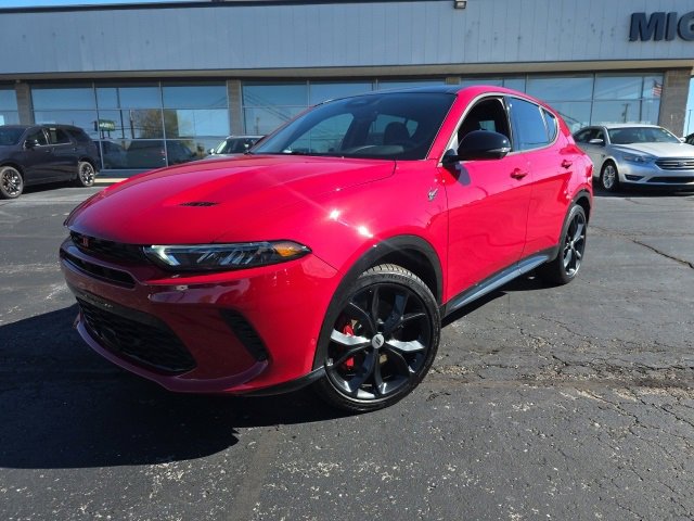 Used 2025 Dodge Hornet R/T w/ R/T Plus Package image 2