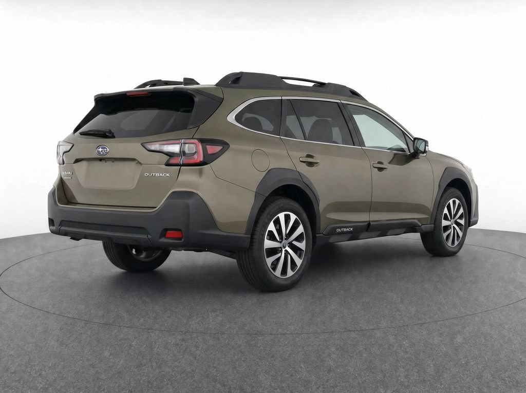 Used 2024 Subaru Outback Premium AWD/4WD image 4