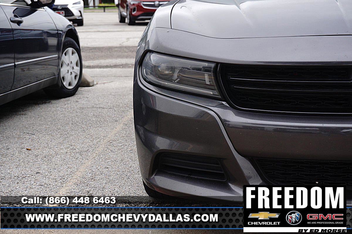 Used 2023 Dodge Charger SXT RWD image 9