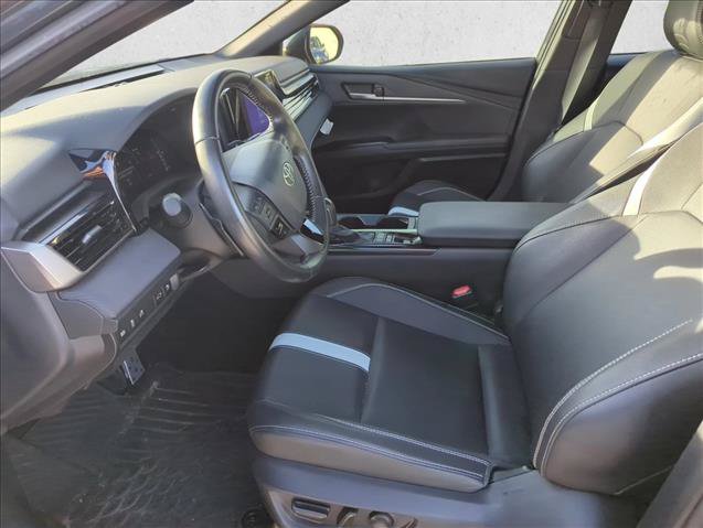 Certified 2025 Toyota Camry SE FWD image 10