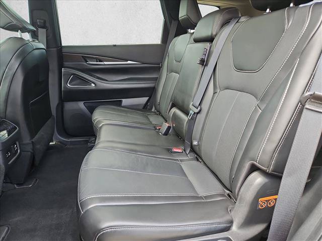 Used 2022 INFINITI QX60 Sensory w/ Cargo Package FWD image 21