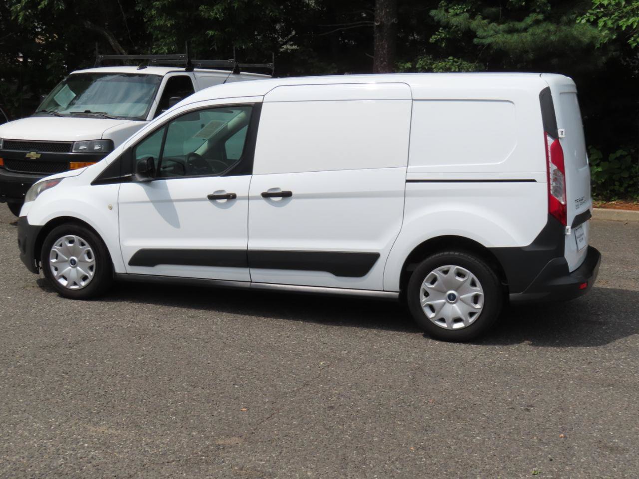 Used 2017 Ford Transit Connect XL FWD image 3