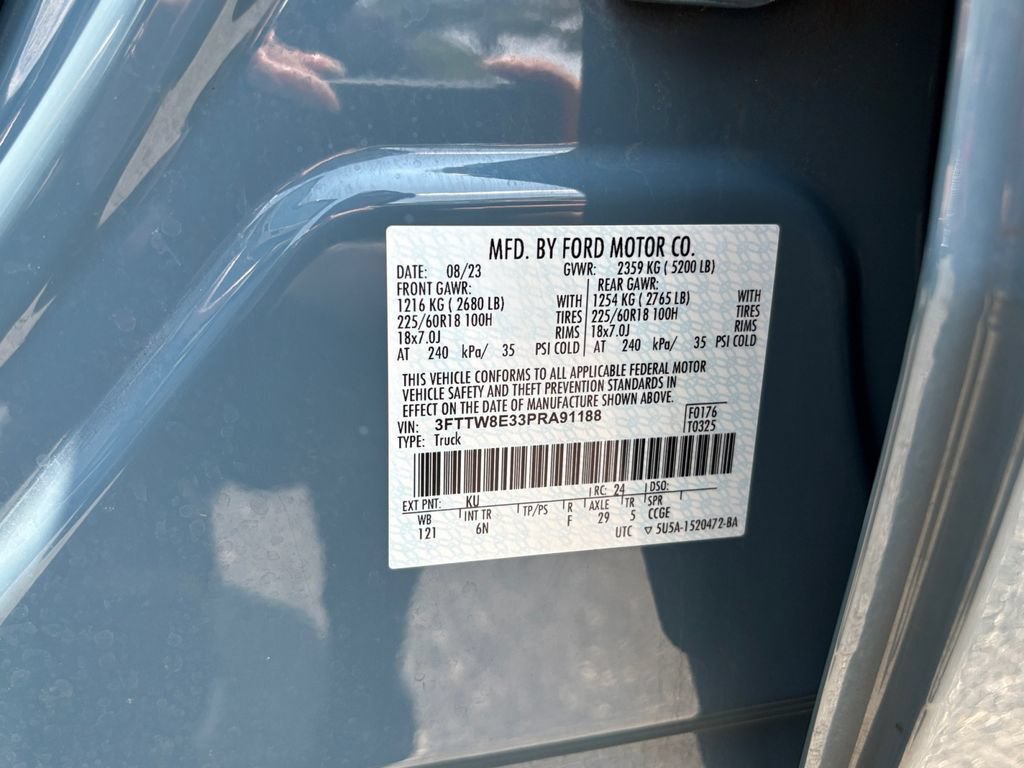 Used 2023 Ford Maverick Lariat w/ Lariat Luxury Package FWD image 30