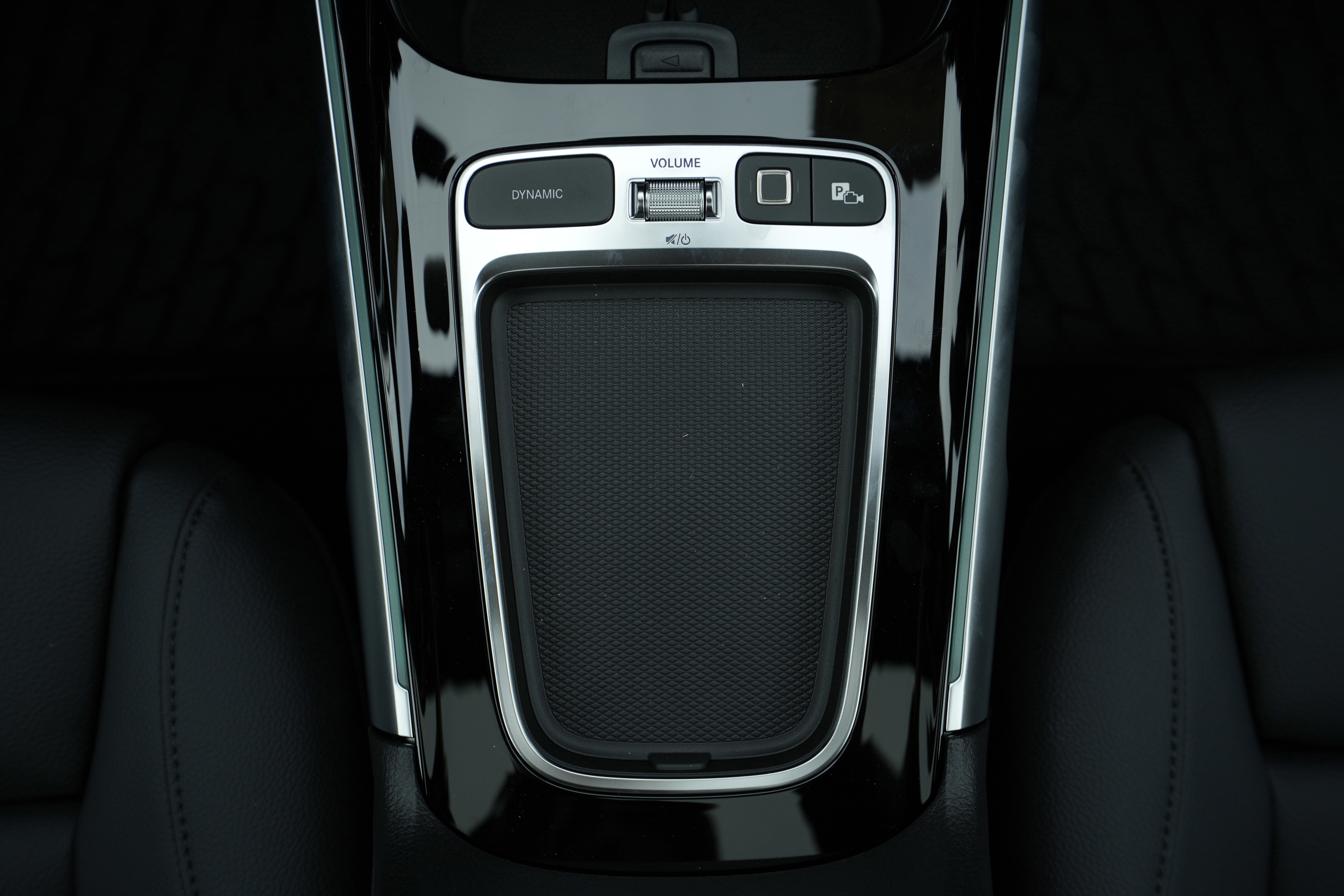 New 2026 Mercedes-Benz GLB 250 4MATIC image 30