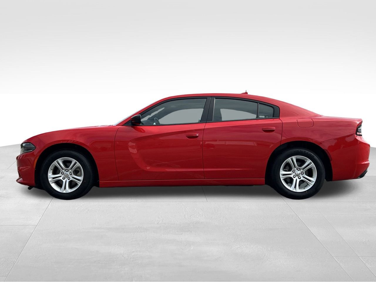 Used 2023 Dodge Charger SXT image 25