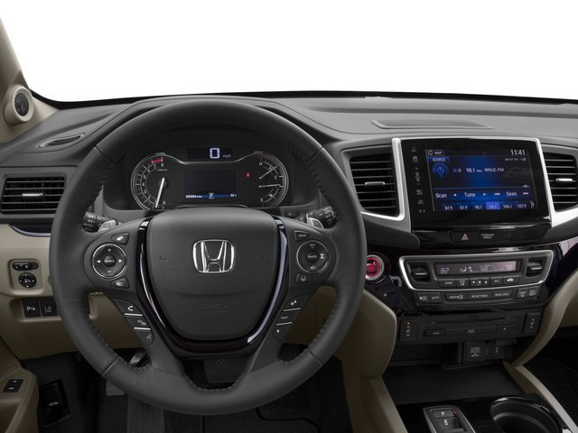 Used 2017 Honda Pilot Touring image 7